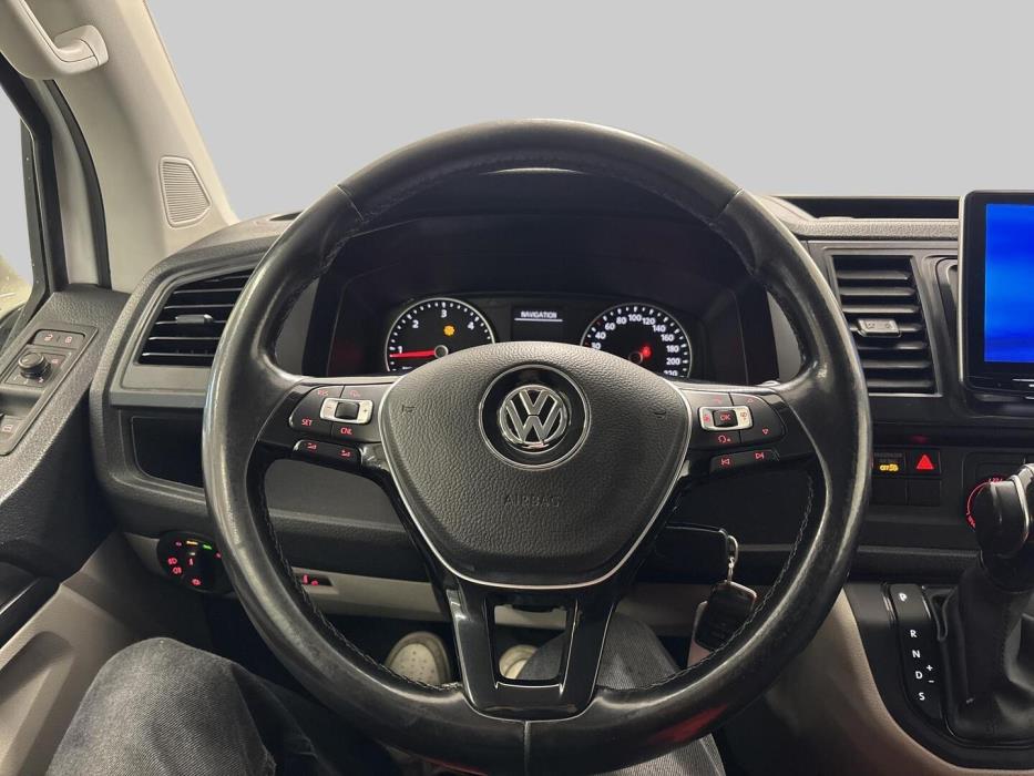 VOLKSWAGEN Transporter 2016
