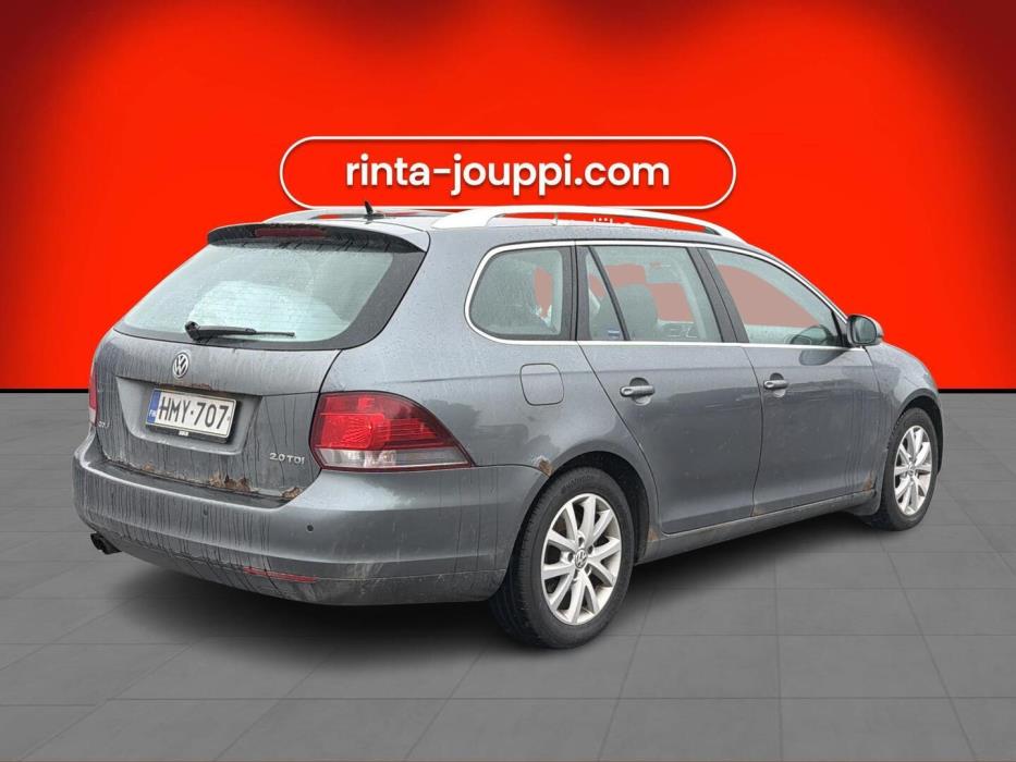 VOLKSWAGEN Golf 2010