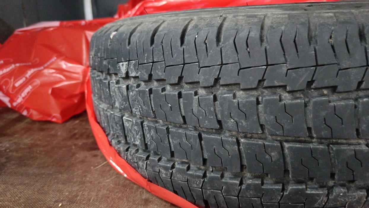 VOLKSWAGEN Transporter 2005