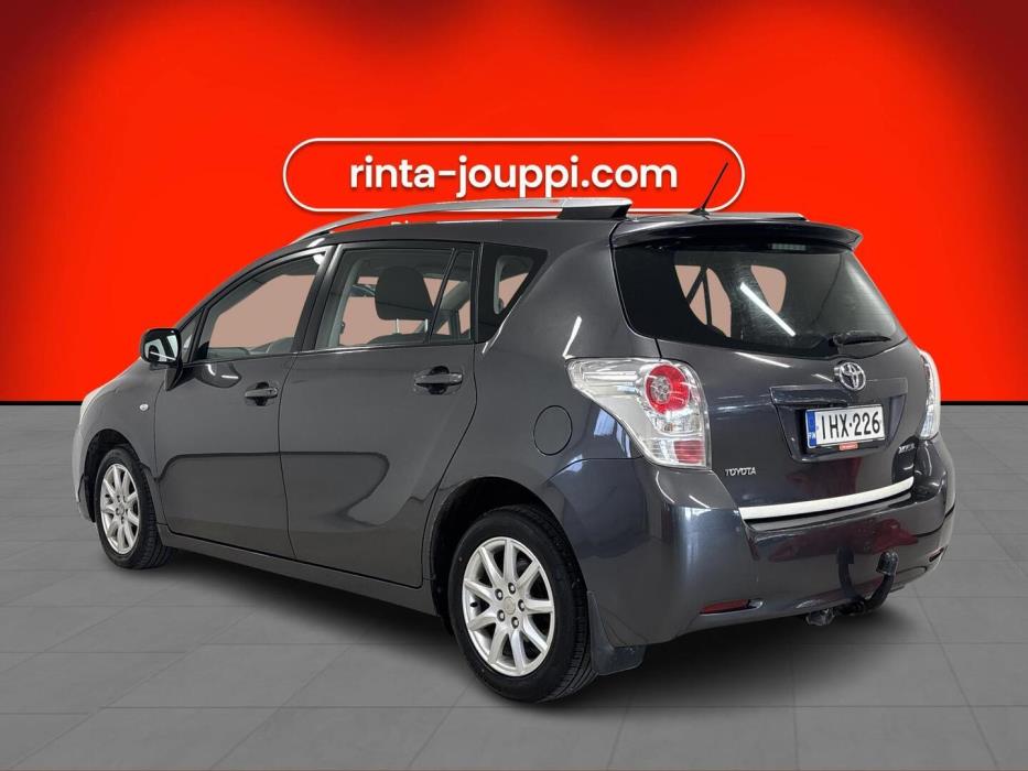 TOYOTA Verso 2009