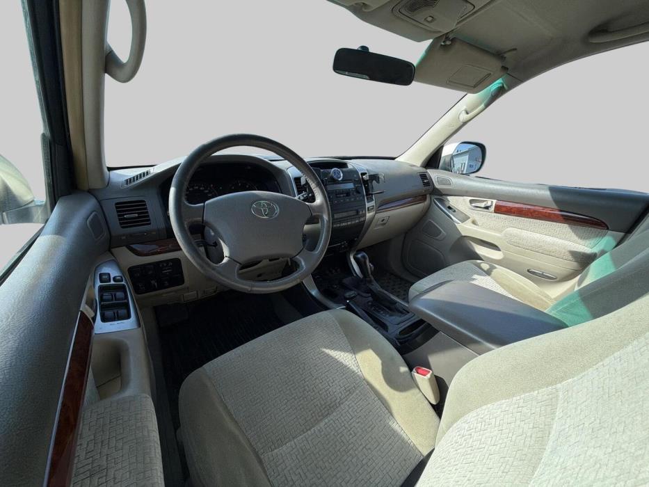 TOYOTA Land Cruiser 2005