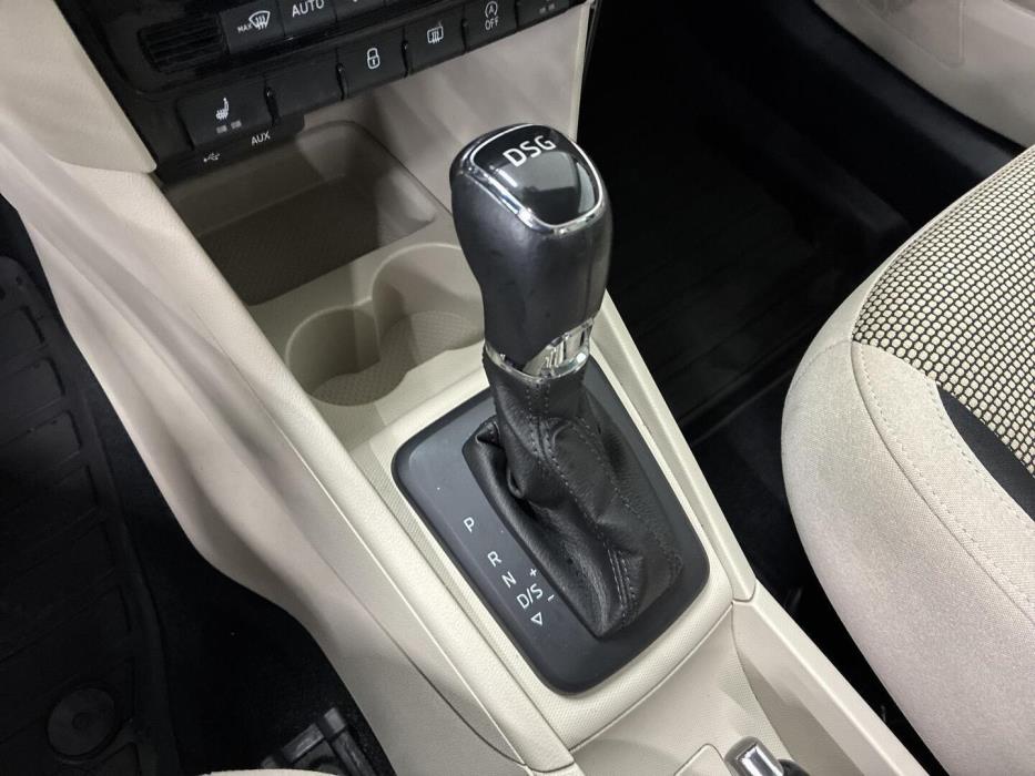 SKODA Rapid 2016