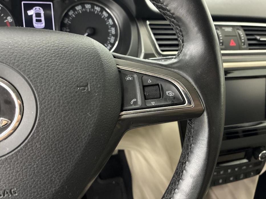 SKODA Rapid 2016