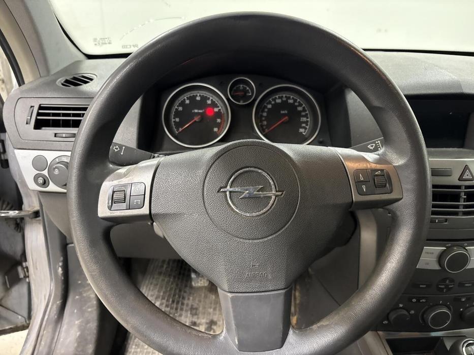 OPEL Astra 2005