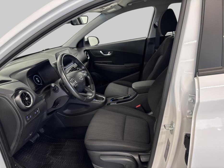 HYUNDAI KONA 2021