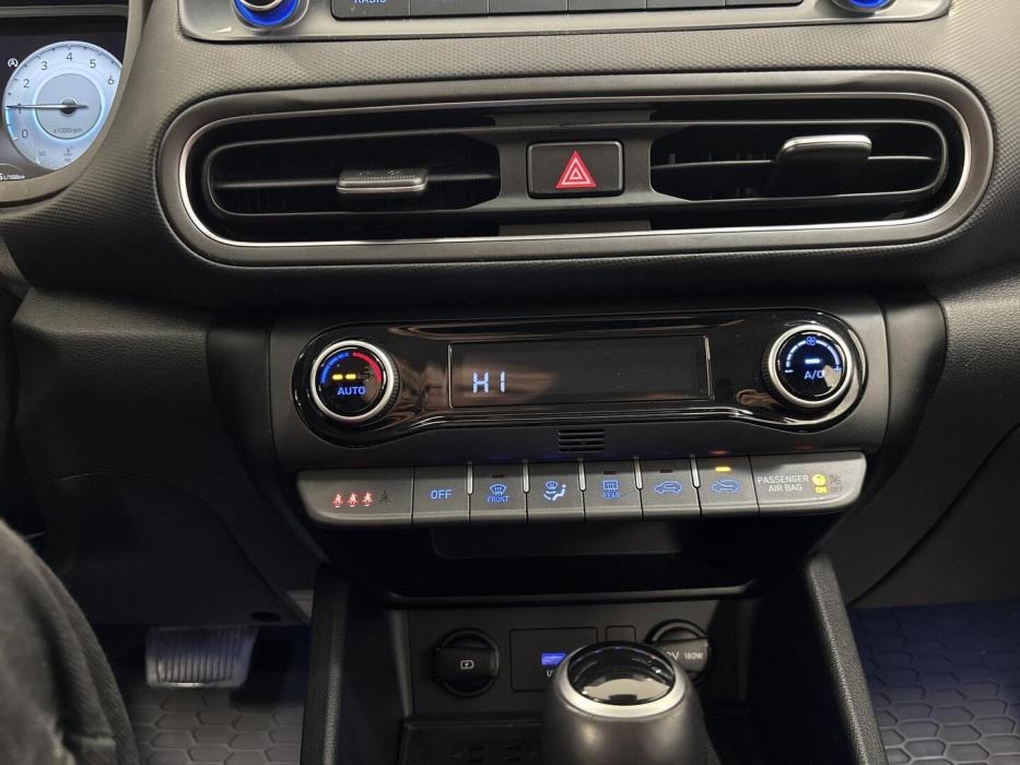 HYUNDAI KONA 2021