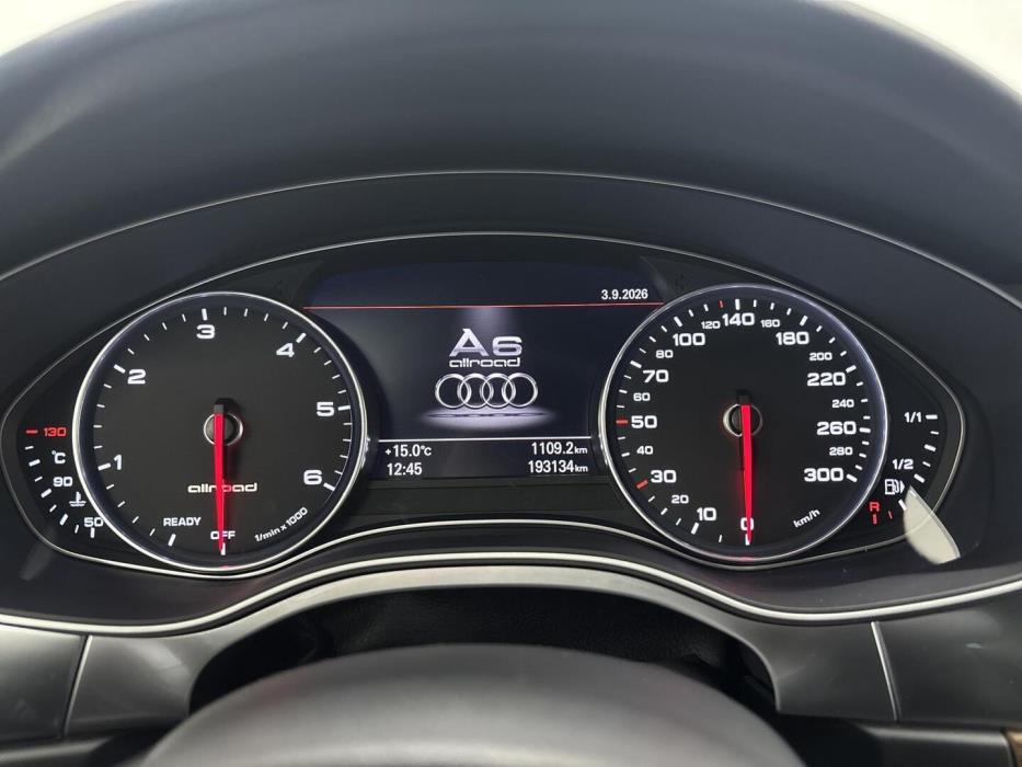 AUDI A6 allroad quattro 2016