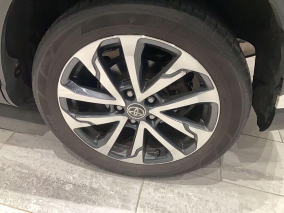 TOYOTA COROLLA CROSS 2023