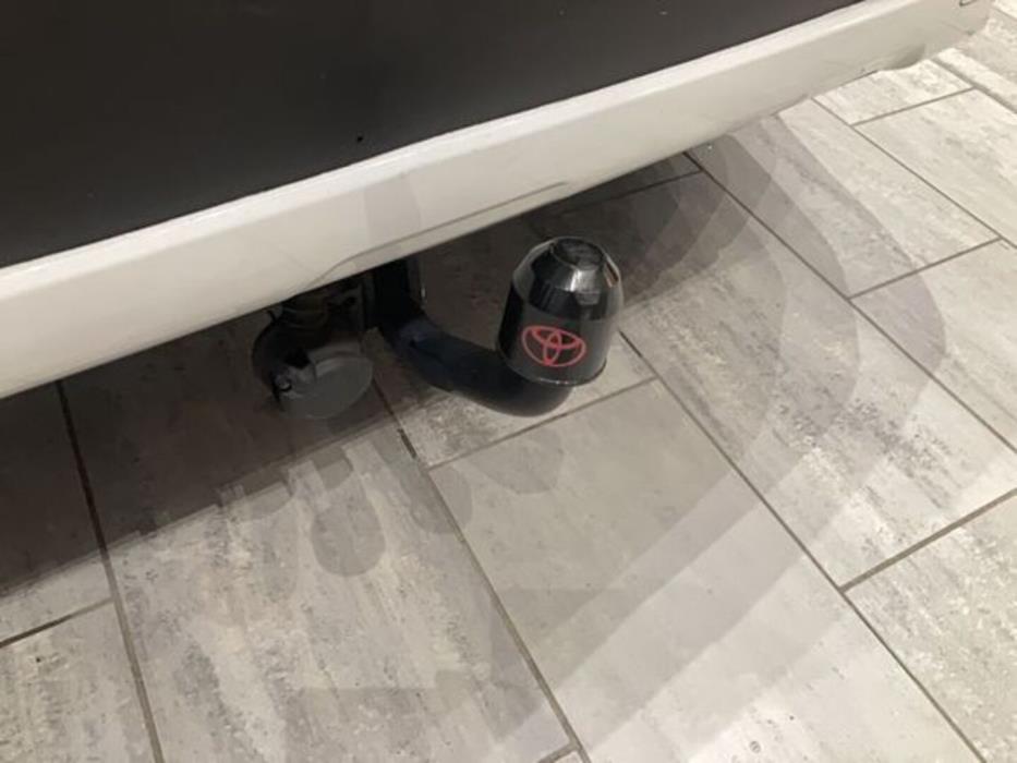 TOYOTA COROLLA CROSS 2023