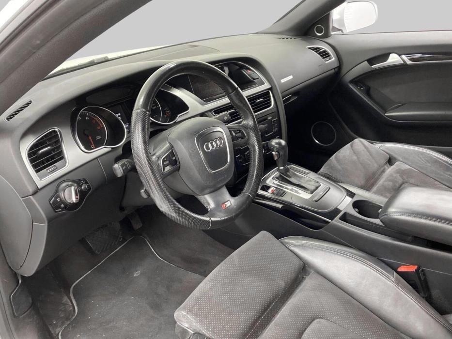 AUDI A5 2011