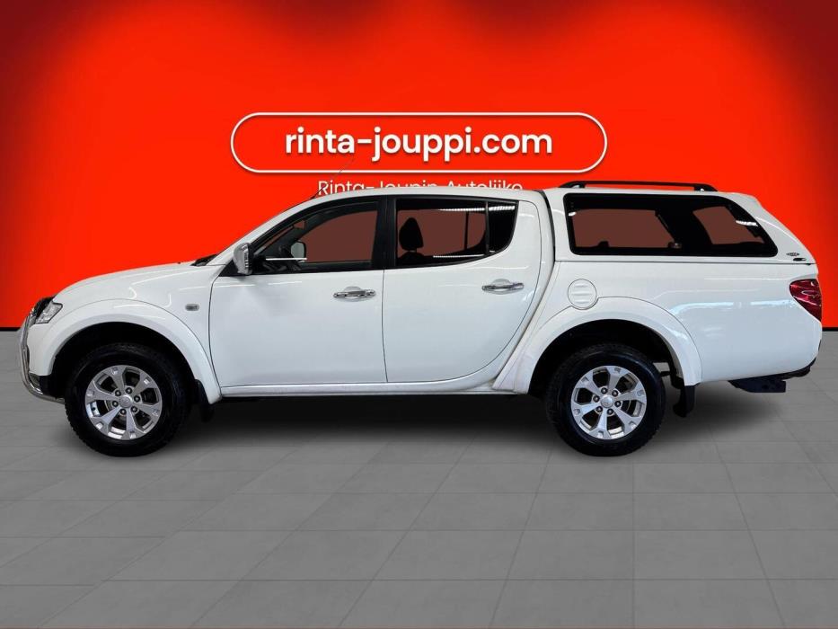 MITSUBISHI L200 2011