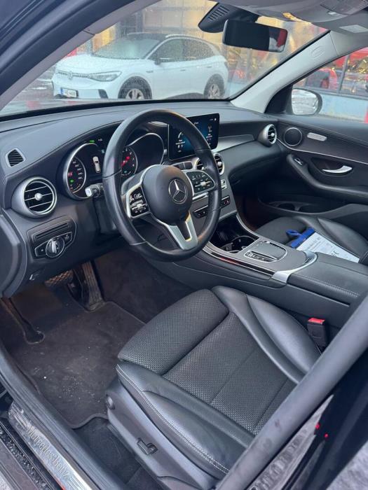 MERCEDES-BENZ GLC 2021