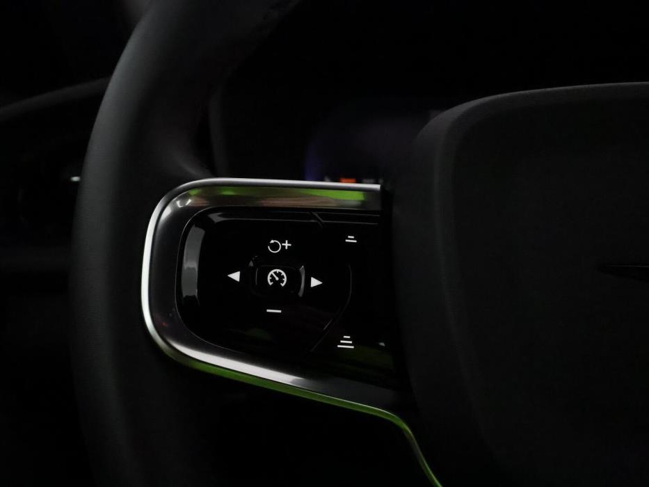 POLESTAR 2 2024