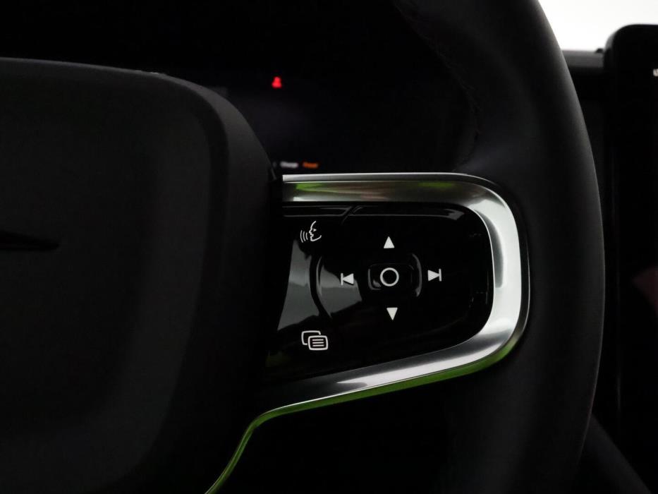 POLESTAR 2 2024