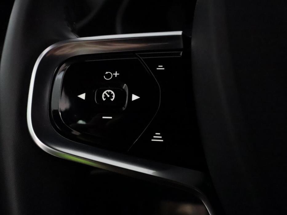 POLESTAR 2 2024