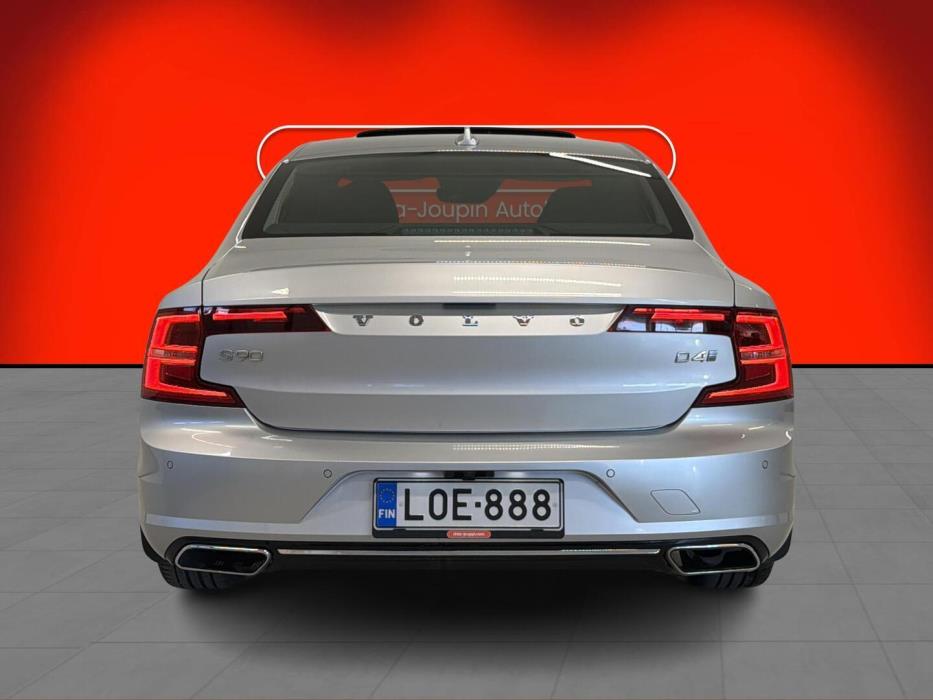 VOLVO S90 2017