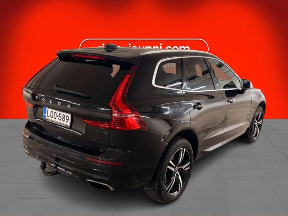 VOLVO XC60 2018