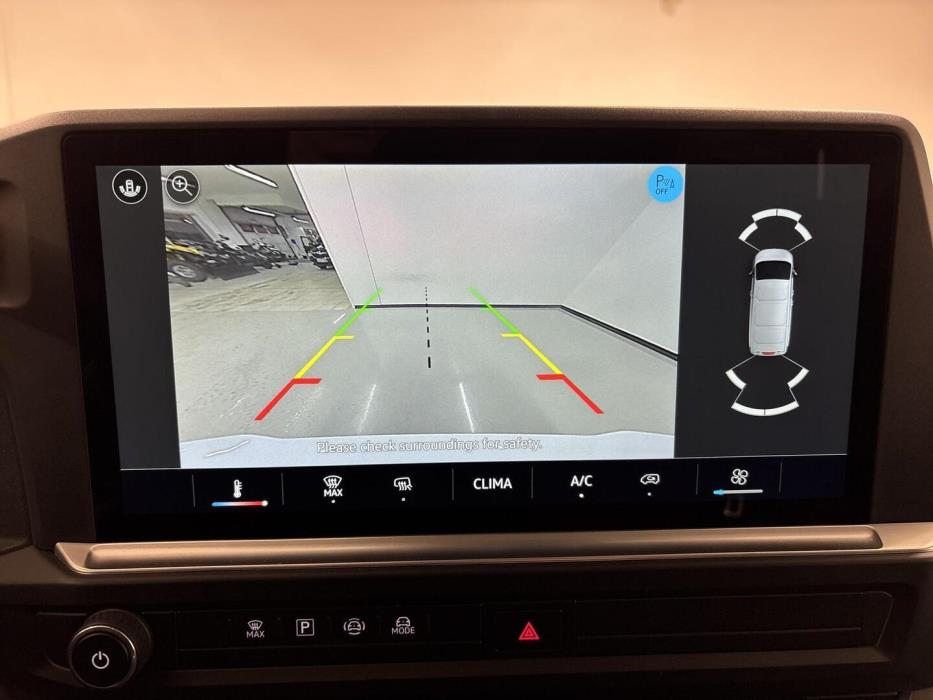 VOLKSWAGEN TRANSPORTER 2025