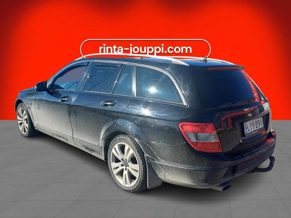 MERCEDES-BENZ C 2010