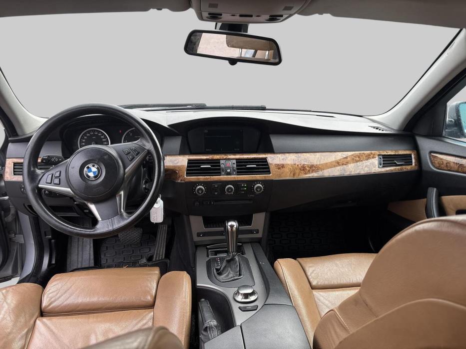 BMW 525 2005