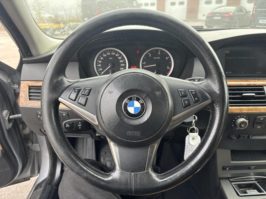 BMW 525 2005