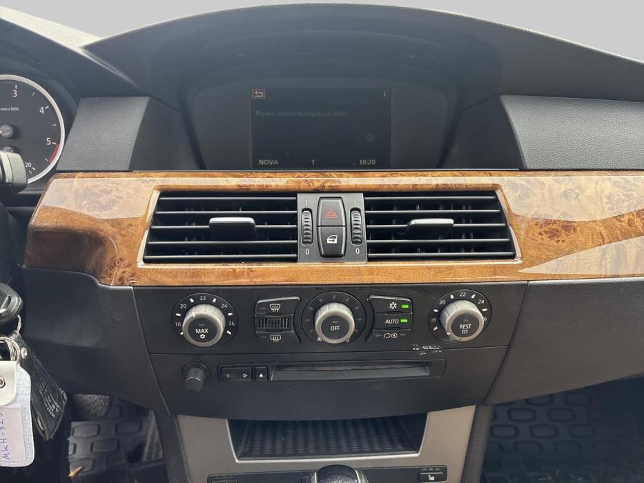 BMW 525 2005