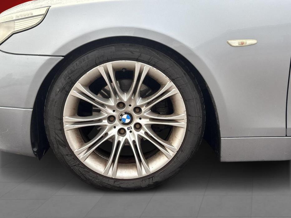 BMW 525 2005