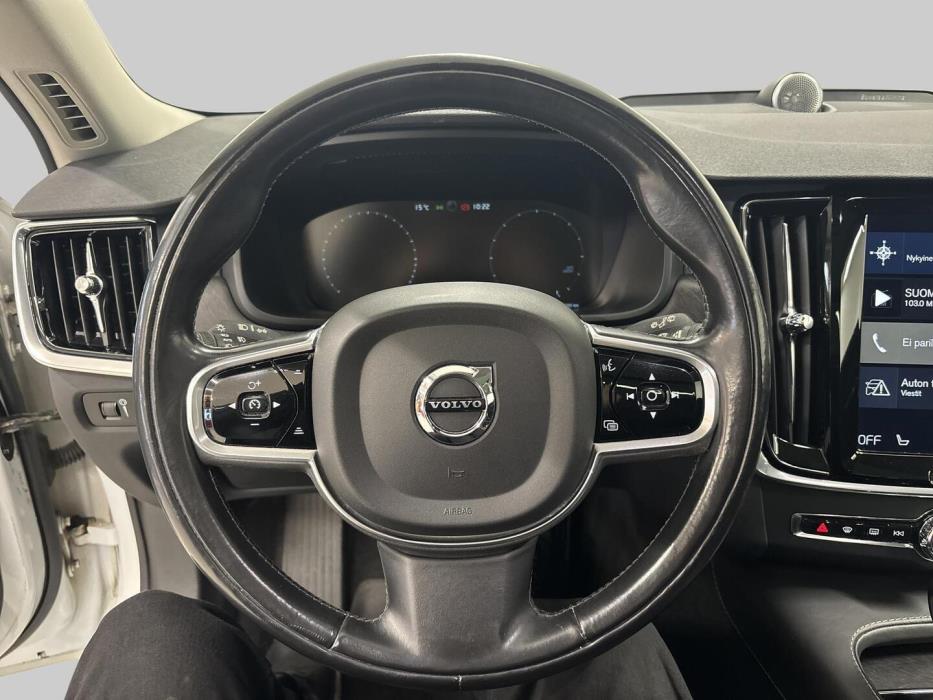 VOLVO V90 Cross Country 2017