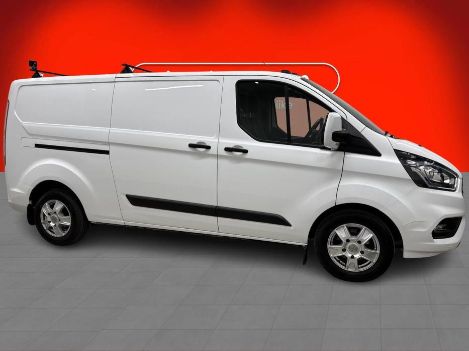 FORD TRANSIT CUSTOM 2023