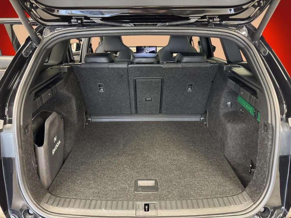 SKODA Enyaq 2023