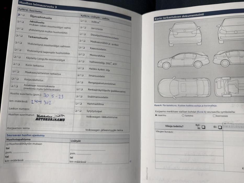 VOLKSWAGEN BEETLE 2009