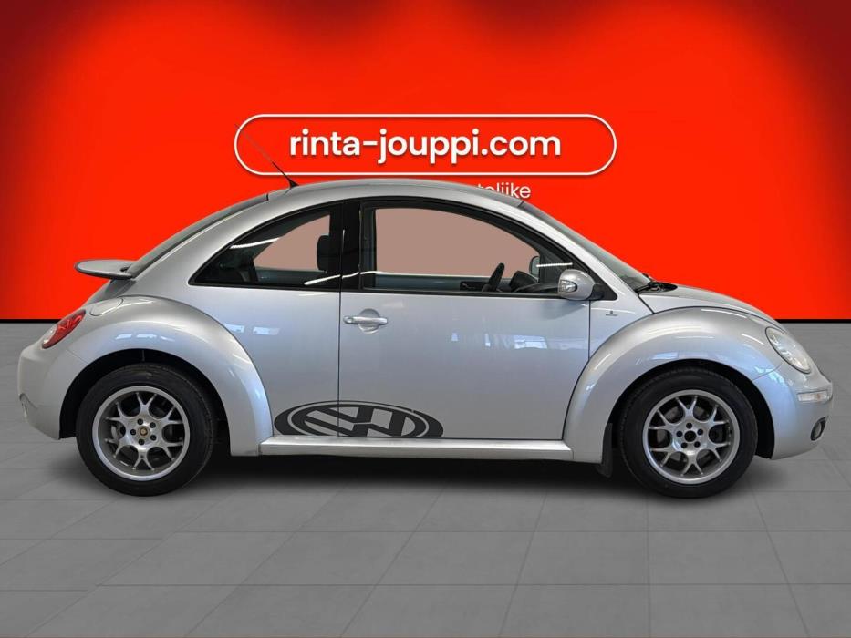VOLKSWAGEN BEETLE 2009