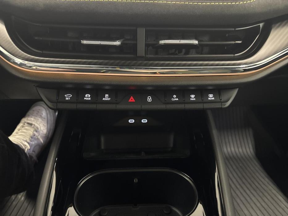 SKODA Enyaq 2023