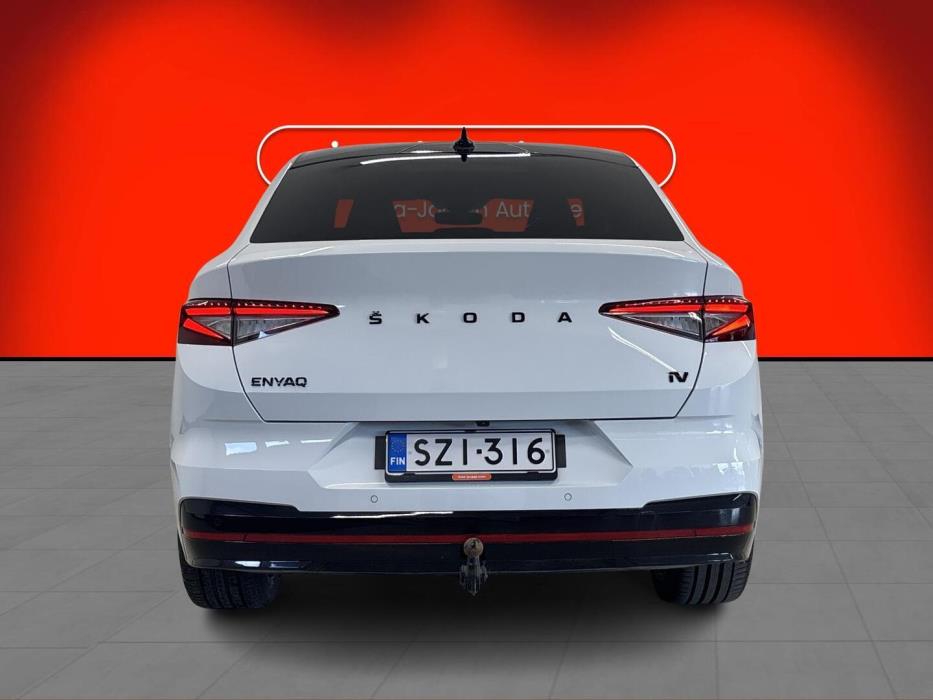 SKODA Enyaq 2023