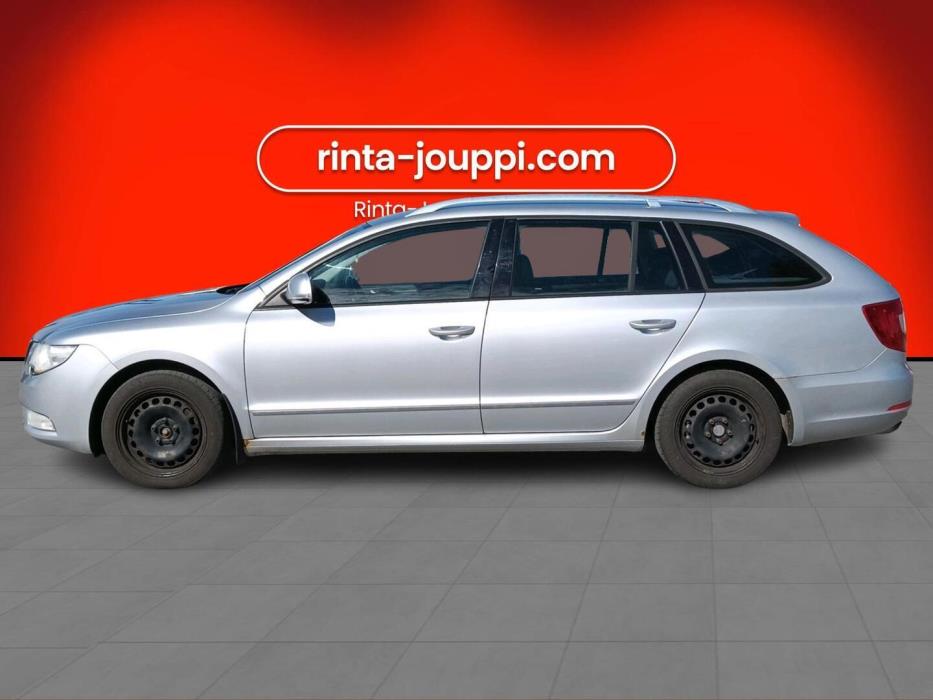 SKODA Superb 2011