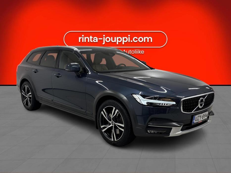 VOLVO V90 Cross Country 2018