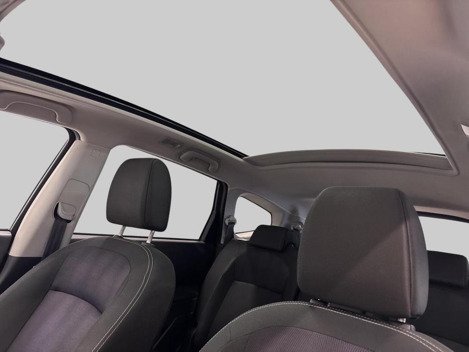 NISSAN Qashqai+2 2012
