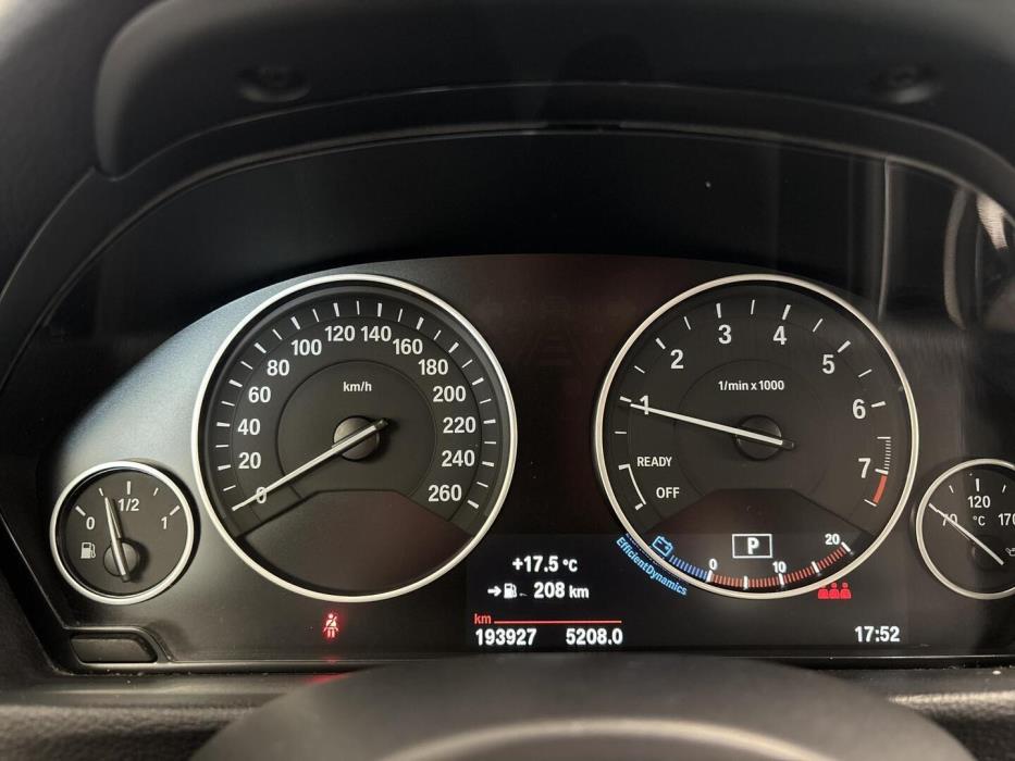 BMW 320 Gran Turismo 2016