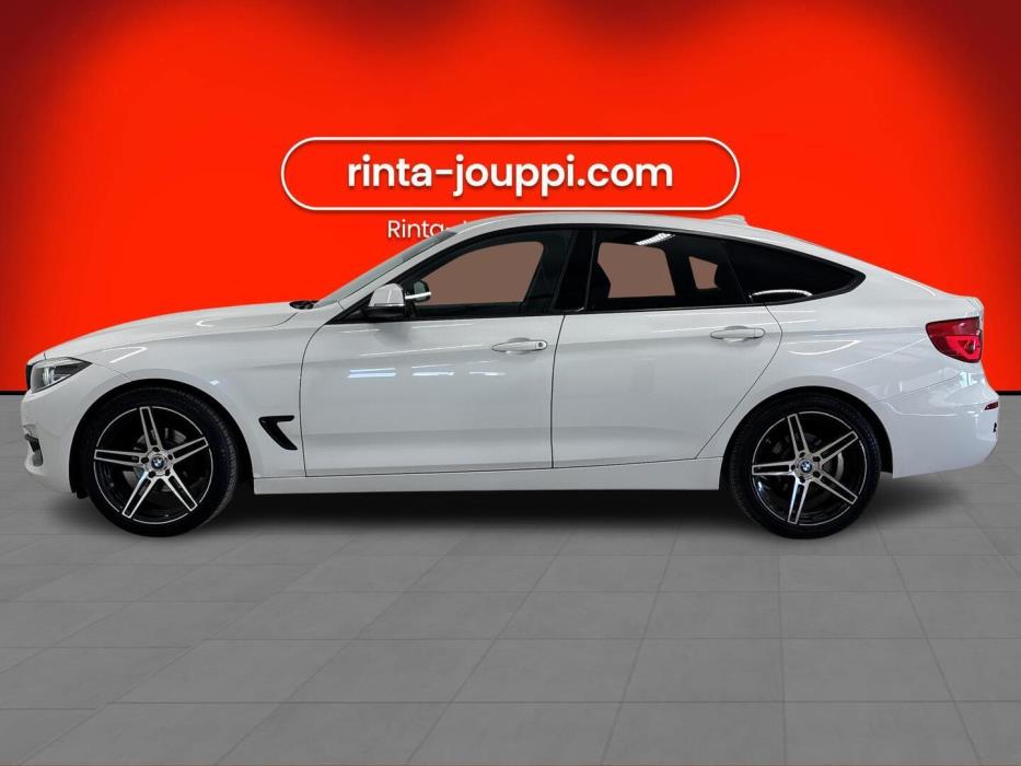 BMW 320 Gran Turismo 2016