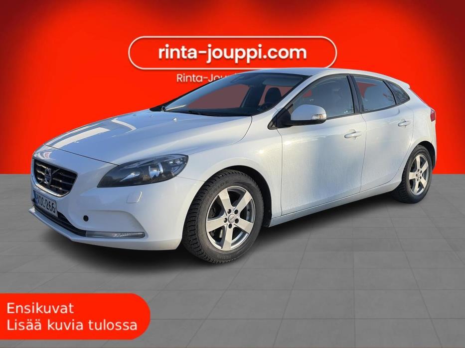 VOLVO V40 2013