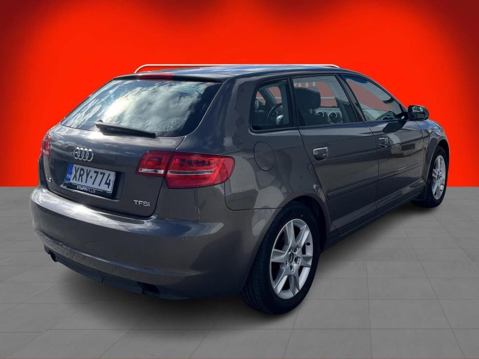 AUDI A3 2011