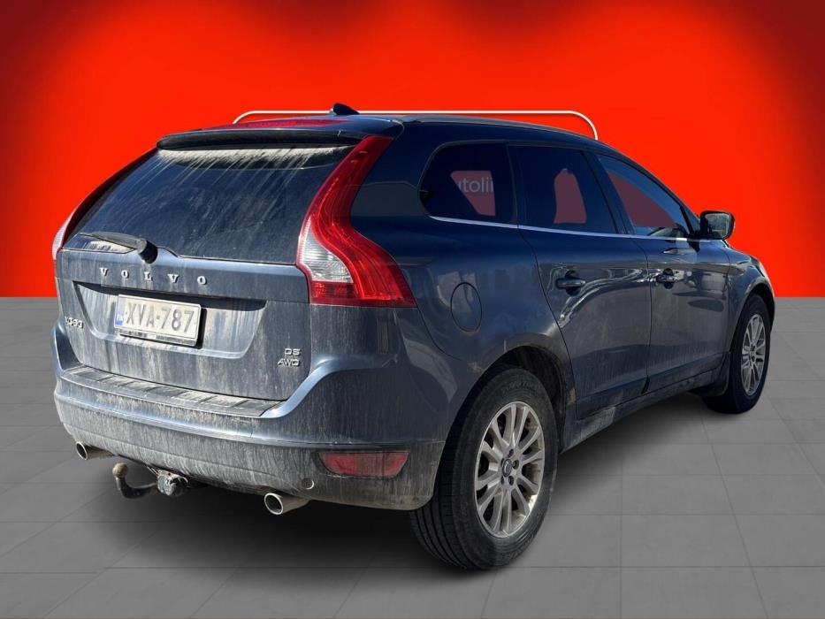 VOLVO XC60 2010
