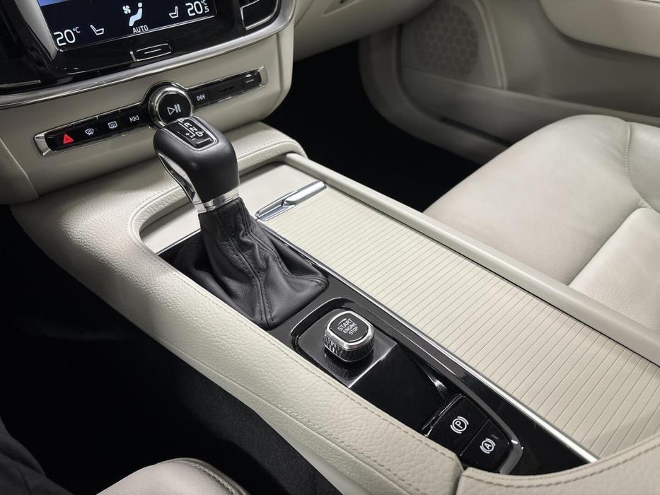 VOLVO S90 2018