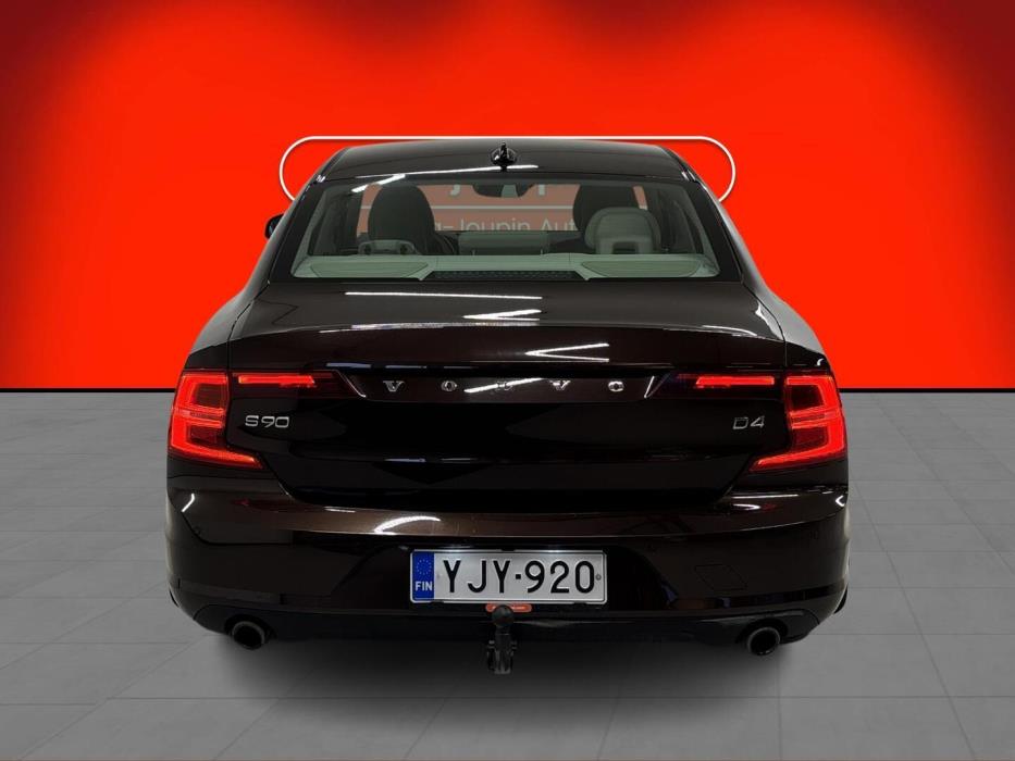 VOLVO S90 2018