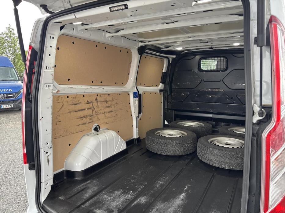 FORD TRANSIT CUSTOM 2023
