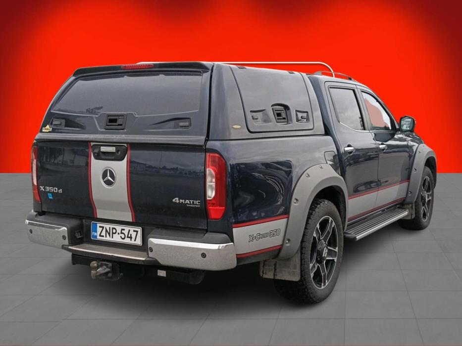 MERCEDES-BENZ X 2019