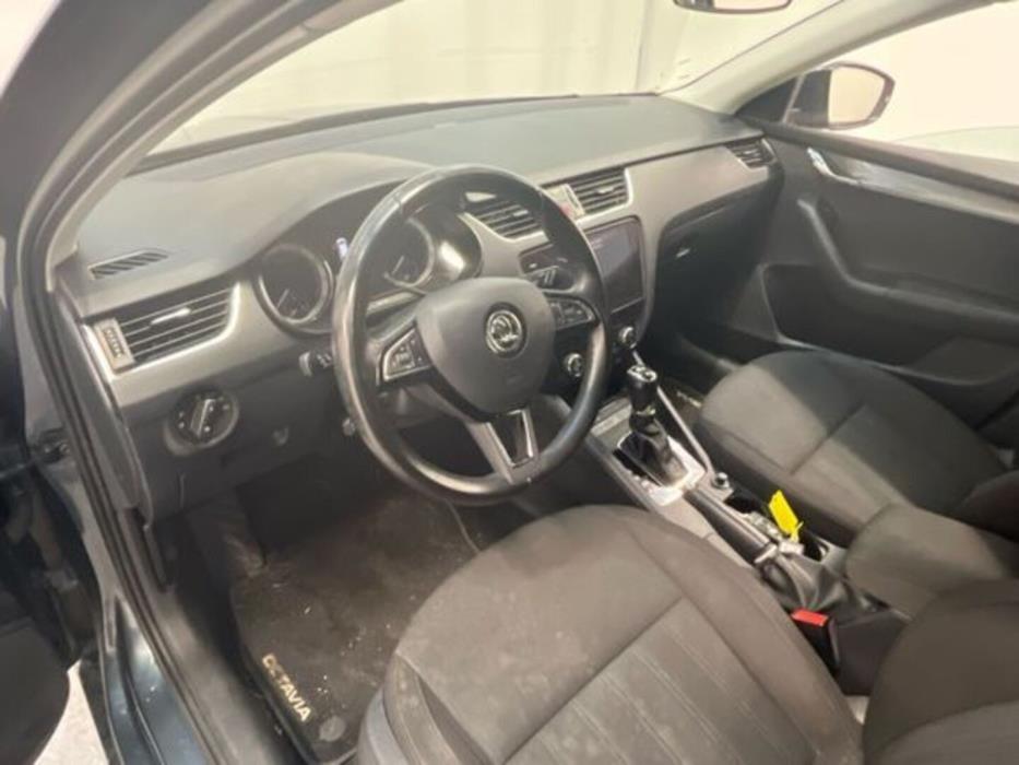 SKODA OCTAVIA 2017