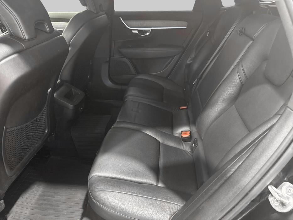 VOLVO V90 CROSS COUNTRY 2022