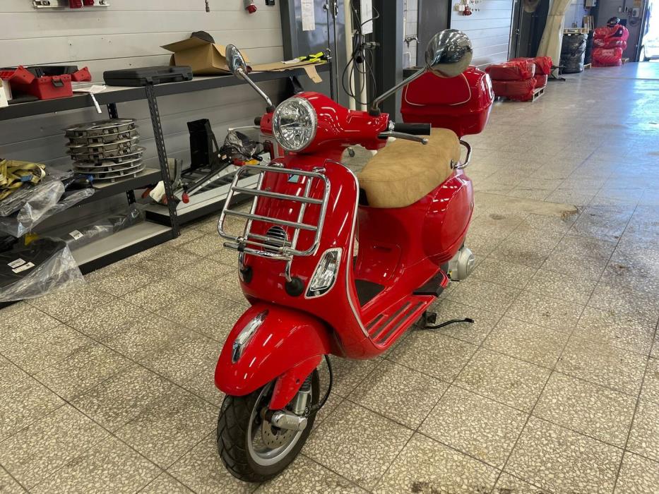 VESPA PIAGGIO 2012