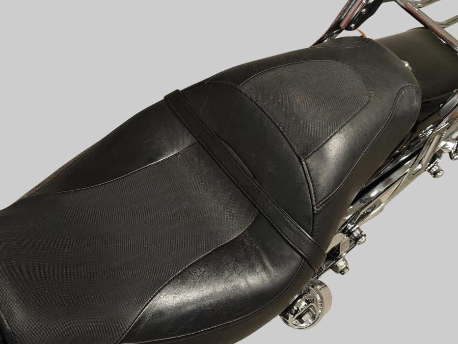 HARLEY-DAVIDSON DYNA 2014